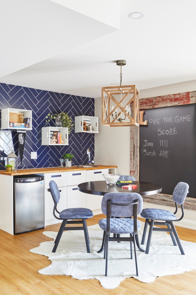 Family Dining Room | Corner Nook